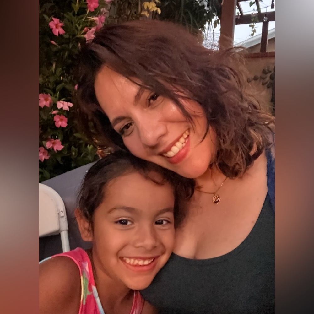 Meet your Posher, Neli